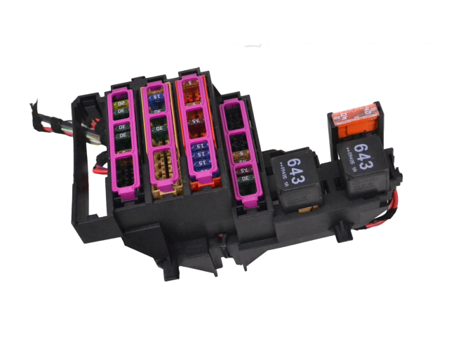 Блок предохранителей Audi A5 Sportback 8TA