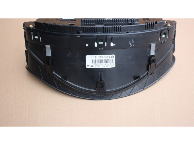 Přístrojová deska  Mercedes-Benz S W220 2000 2205401511, 360KM  