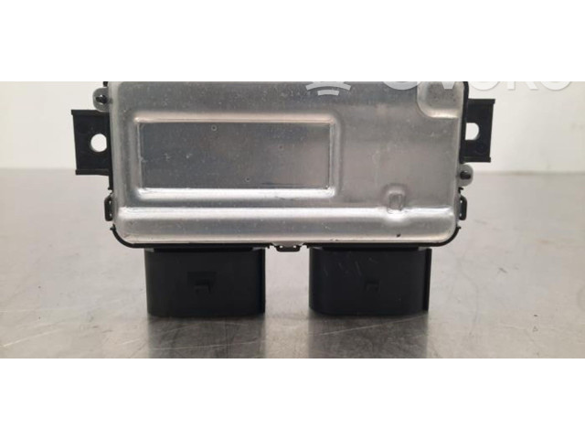 Pojistková skříňka Блок управления топливного насоса A0009008214 Mercedes-Benz CLA C118 X118 2020