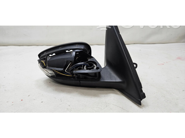 Зеркало электрическое Skoda Fabia Mk3 (NJ) 2015 - 2021 года