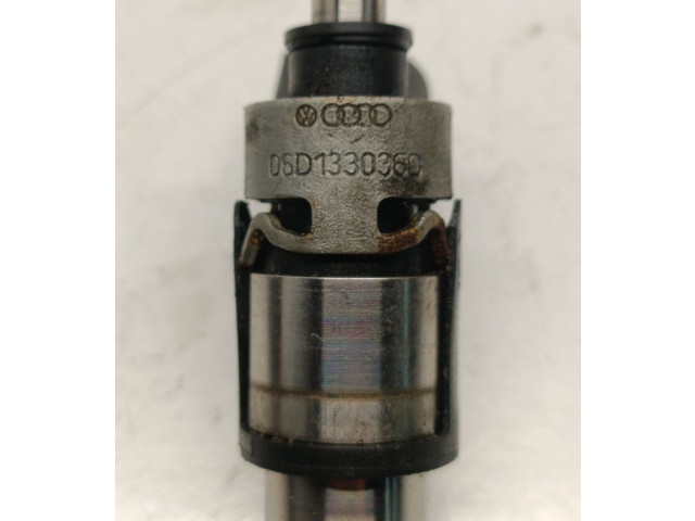 Форсунка 06D133036D    Audi A3 S3 8P   
