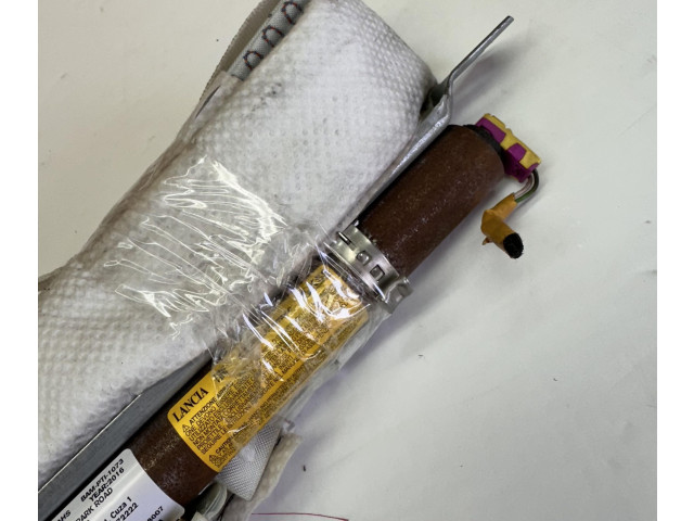 Боковая подушка безопасности 520023110, 520023110   Fiat 500L