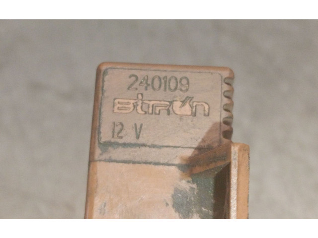 Блок предохранителей 240109, 240109BITRON Peugeot 306