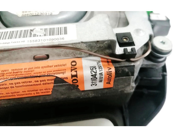 Подушка безопасности водителя 31104258, A6101A Volvo V70