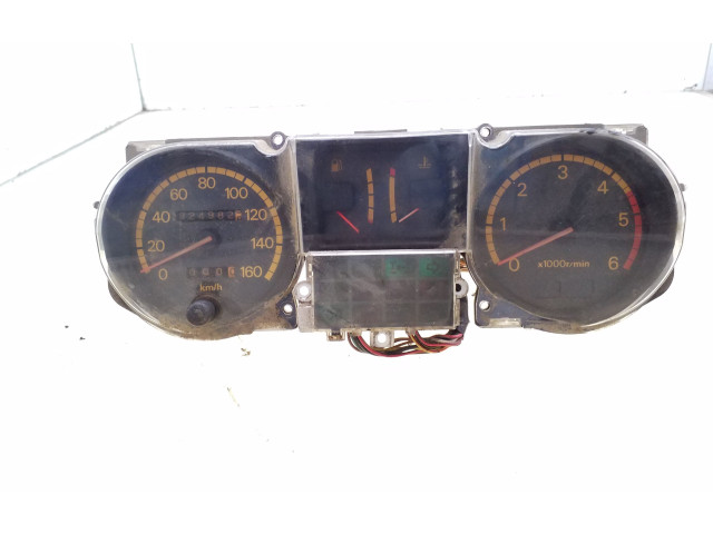 Přístrojová deska Mitsubishi Pajero 1987 MB716922, 69326370