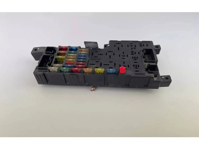 Pojistková skříňka 8678449 Volvo XC70 2003