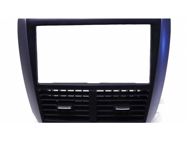 Боковая воздушная решётка