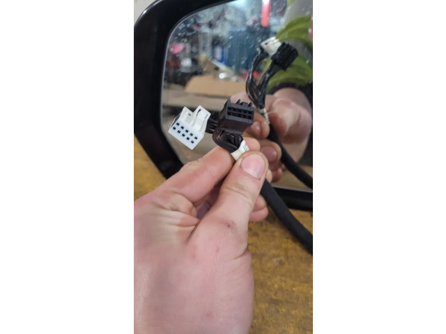 Зеркало электрическое Mercedes-Benz ML W164 2005 - 2011 года