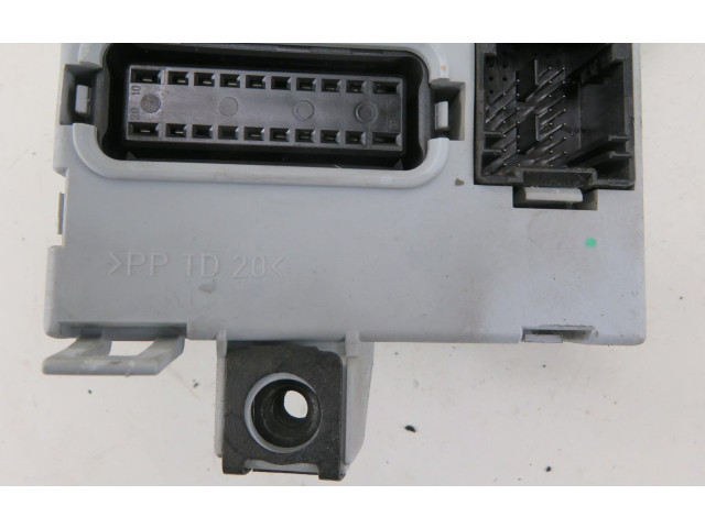 Pojistková skříňka 46812231, 46812231 Fiat Punto (188) 2002