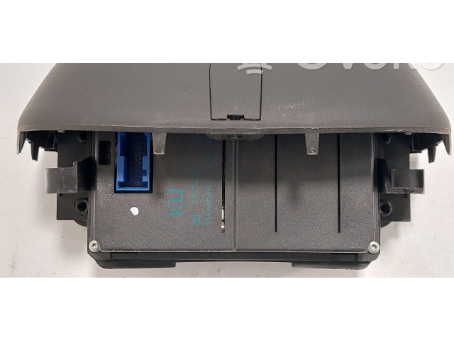 Дисплей    5WK70033, 13156842   Opel Meriva A