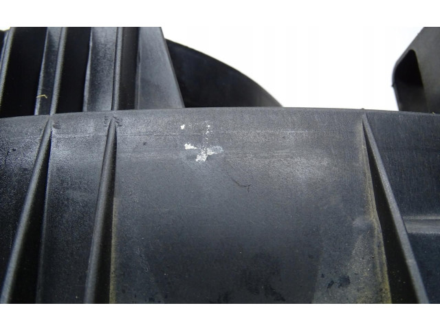 Вентилятор радиатора     6925702    BMW X3 E83 