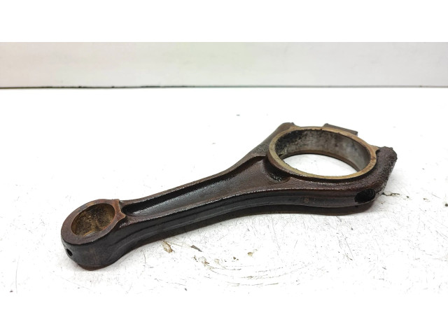 Ojnice  223    BMW 7 E65 E66  4.4