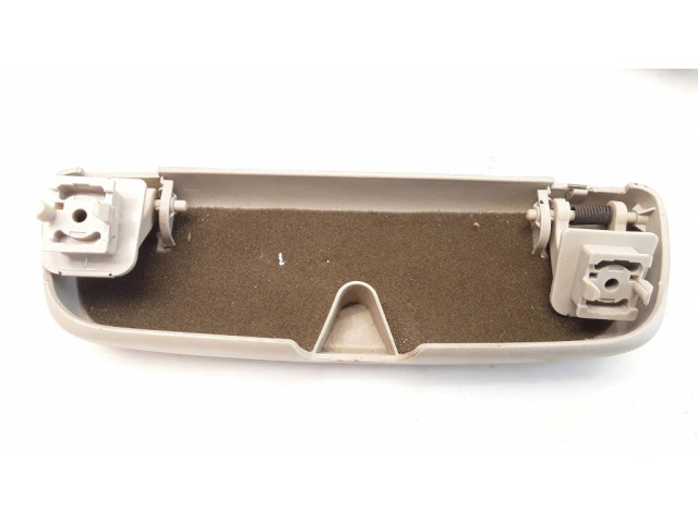 Фонарь освещения задних мест