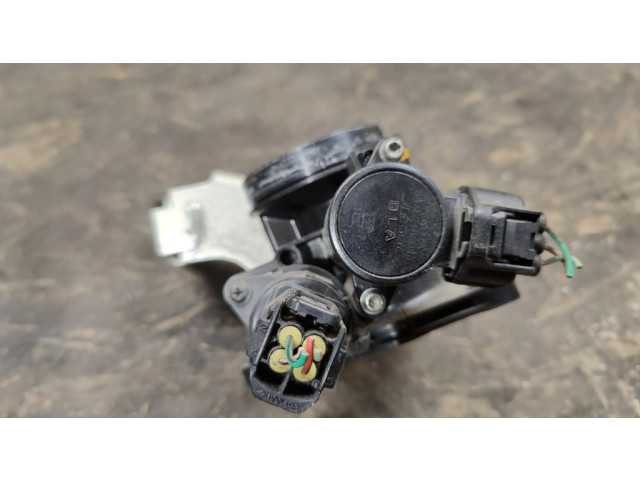 Дроссельная заслонка