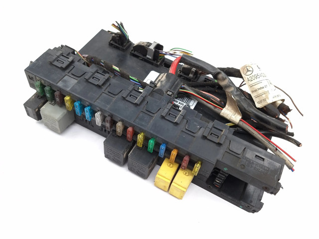 Pojistková skříňka A2095450301, 2095450301 Mercedes-Benz CLK A209 C209 2002