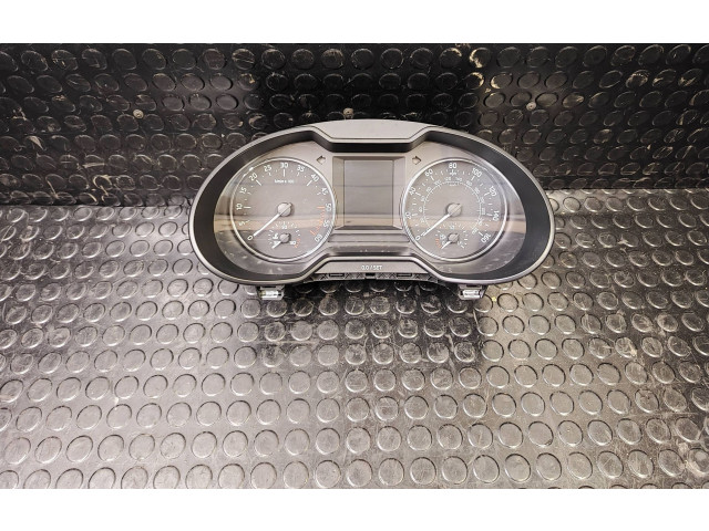 Панель приборов 5E0920951B   Skoda Octavia Mk3 (5E)       