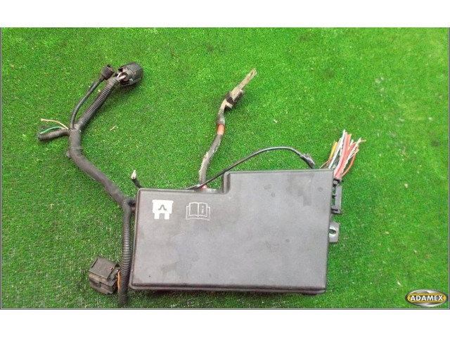 Блок предохранителей    Volvo C30    