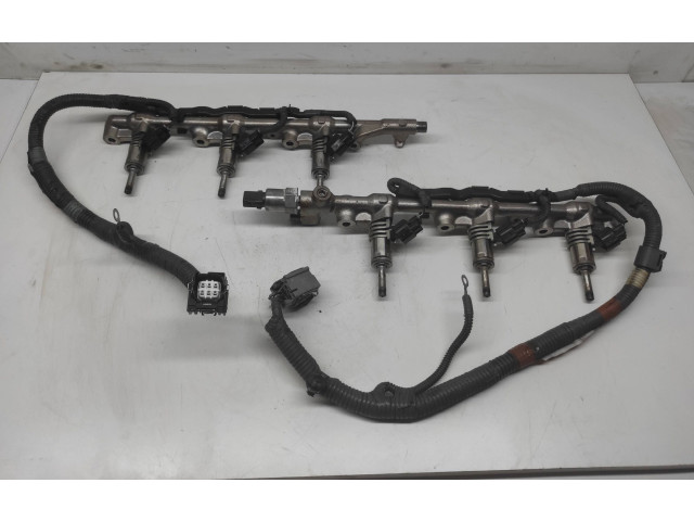 Vstřikovací lišta 8212730050, 123456789012 Lexus GS 250 350 300H 450H