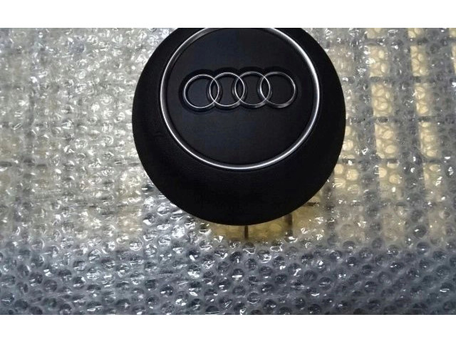 Подушка безопасности водителя Audi Q5 SQ5