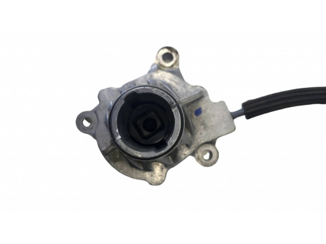 Другая деталь двигателя