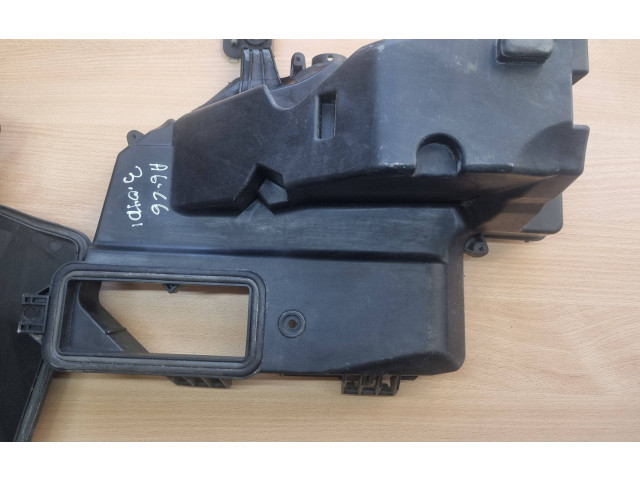 Блок предохранителей  4F1907355, 4F1907613   Audi A6 S6 C6 4F    