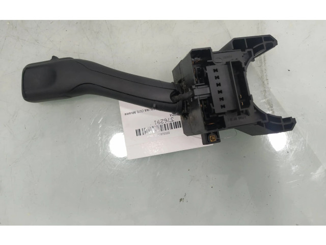 Ручка стеклоочистителей 4B0953503F Volkswagen Golf IV