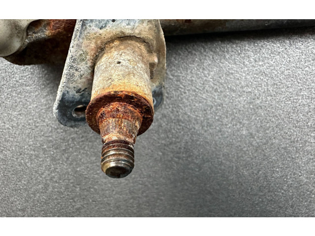 Комплект механизма стеклоочистителей MB623301 Mitsubishi Pajero