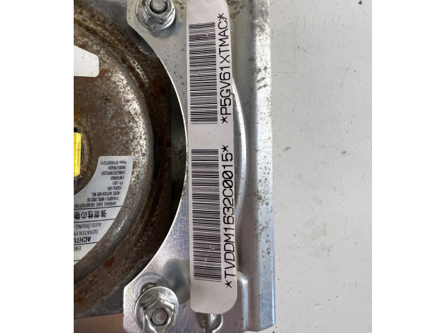 Подушка безопасности водителя P11985804T, P5GV61XTMAC Jeep Grand Cherokee (WJ)