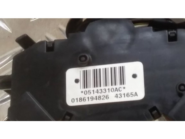 Ручка стеклоочистителей