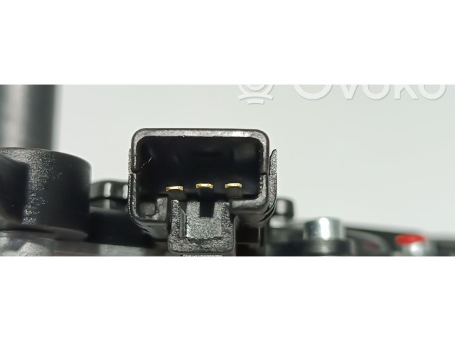 Моторчик заднего дворника LR083128, HY3217404AA Land Rover Range Rover Velar