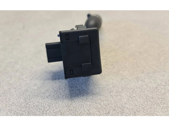 Ручка стеклоочистителей 8W8317A553, G66282007   Jaguar XF X250