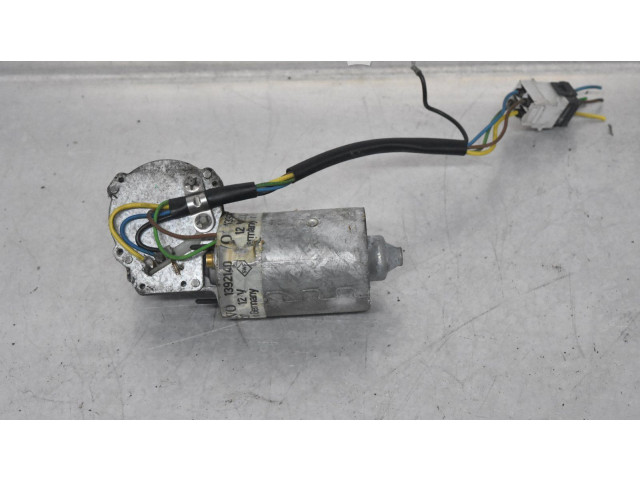 Моторчик дворников     Volvo 960