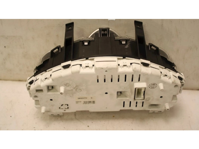 Přístrojová deska  Mitsubishi Colt 2005 MR951770, MR951770  