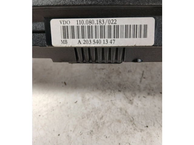 Přístrojová deska Mercedes-Benz C W203 2003 A2035401347, 110080183