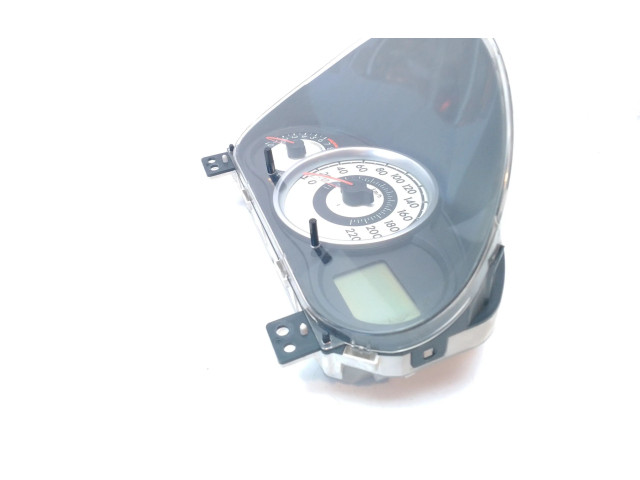 Přístrojová deska Mazda 2 2008 DF7155420A02