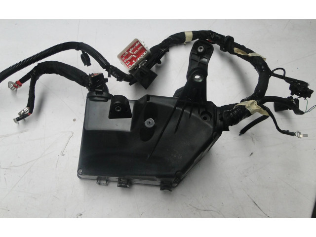 Блок предохранителей  31473880, 31473880   Volvo XC40    