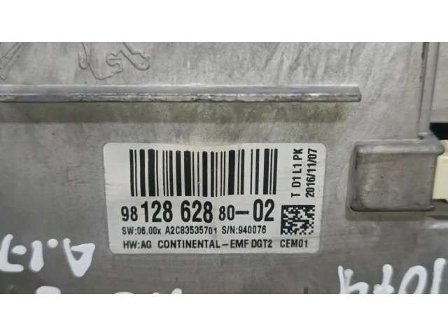 Дисплей    9812862880   Peugeot 2008 I