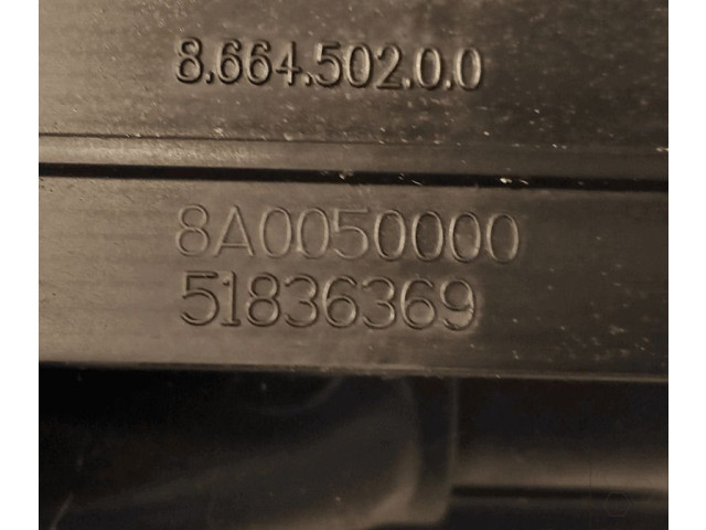 Интеркулер 55702237 Fiat Grande Punto