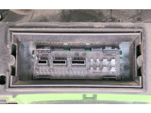 Přístrojová deska Volkswagen Caddy 2010 1T0920854C, V0002000