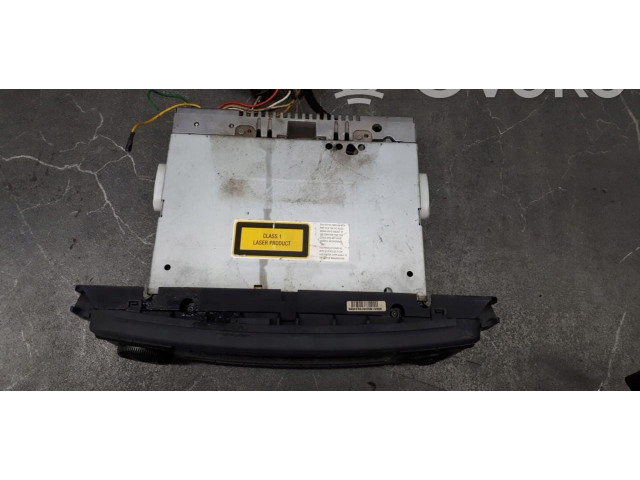 Pojistková skříňka Радио/ проигрыватель / навигация A4548200379 Smart ForFour I 2005