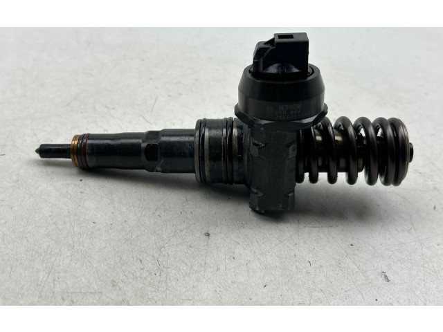 Форсунка 038130073BQ    Audi A6 S6 C6 4F   