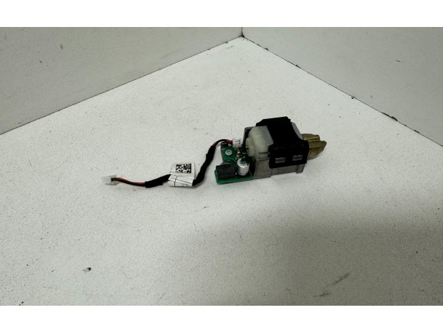 Volant Volkswagen Touareg II 2011 7P6969111A