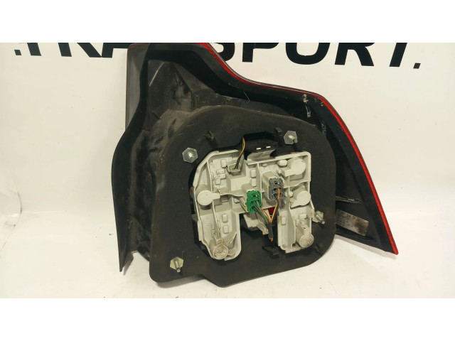 Задний фонарь 30744538, P1007S40SXGB Volvo S40 2008-2012 года