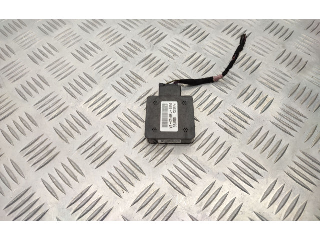 Блок управления DE8T19H463BA   Ford B-MAX