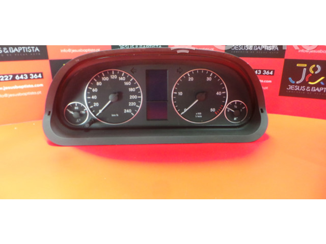 Панель приборов 1031098101, 1252598   Mercedes-Benz A W169       