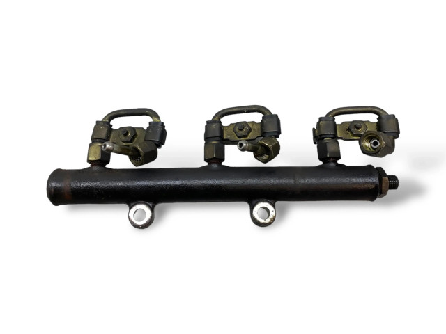 Топливная рампа 4R8Q9D280BC, 5WS40130 Jaguar S-Type 2.7 для двигателя AJD