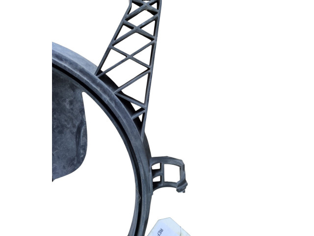 Вентилятор радиатора     7701068309    Renault Twingo II 