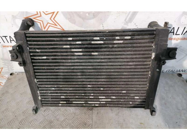 Интеркулер 52079970AA Jeep Grand Cherokee (WJ) 2.7