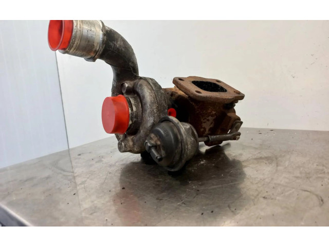 Turbodmychadlo Турбина 7700868124 Volvo 440