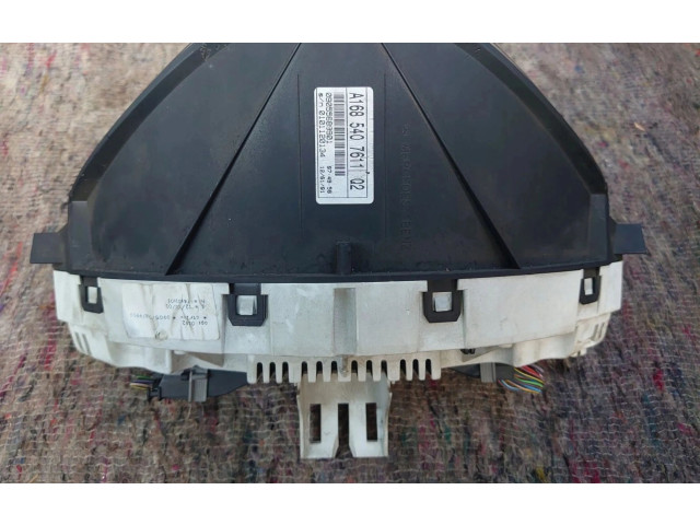 Přístrojová deska Mercedes-Benz A W168 2004